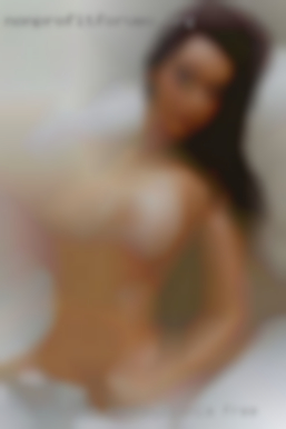A female that Pennsylvania free loves oral pleasure.