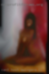 CANT HOST swingers IL but can come to you.