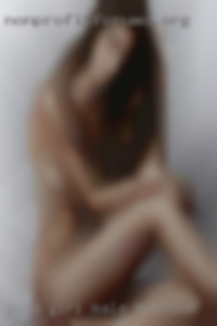 Good girl looking for for male Brandon fun.