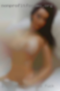 I like to think I'm Des Moines fuck funny.