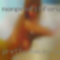 Pretty naked women